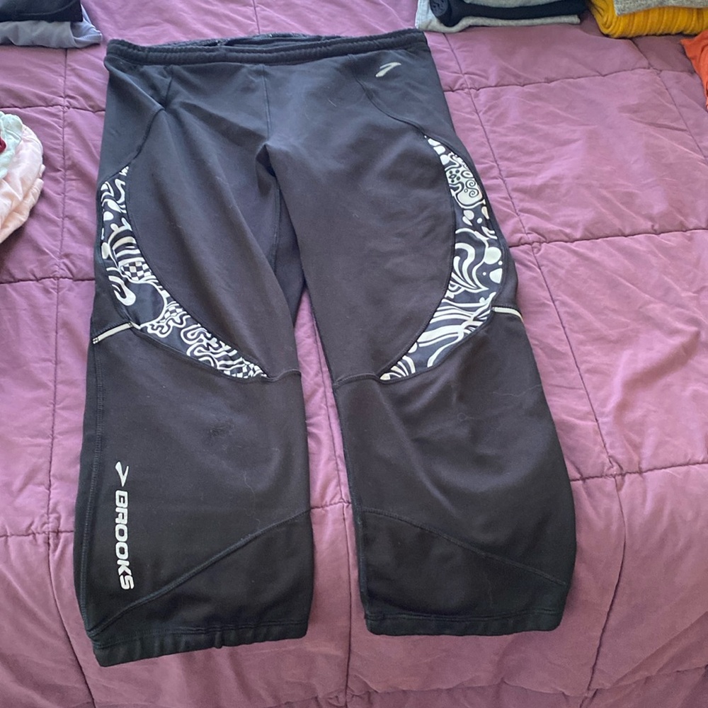 Brooks XS cropped leggings